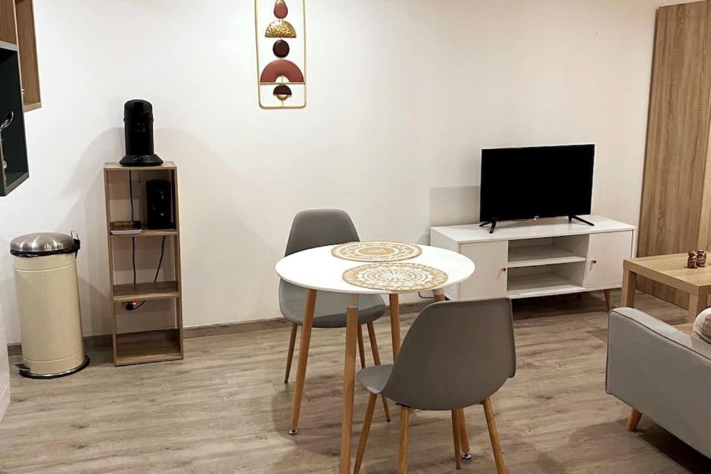 Appartement Loft Terracotta Manosque Buitenkant foto
